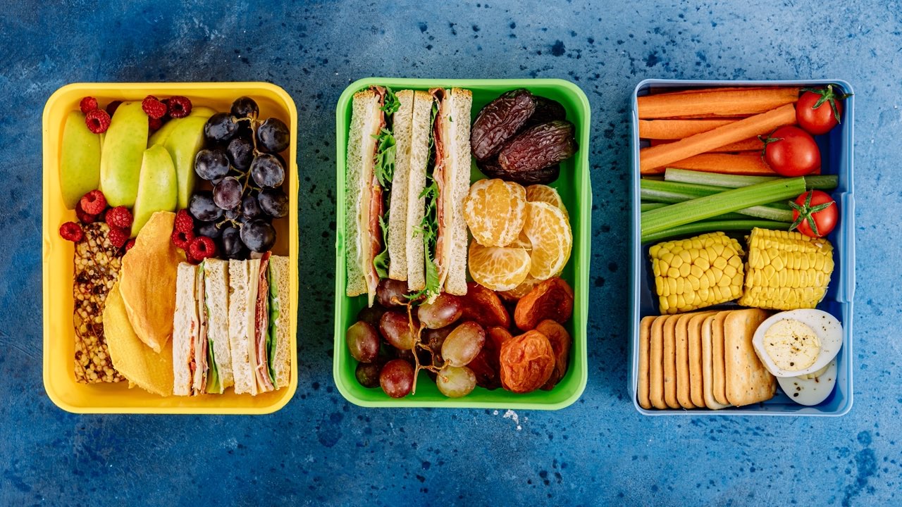 Why the Lunch You Pack Tastes Better Than the One You Buy — and How the Container Is Part of It